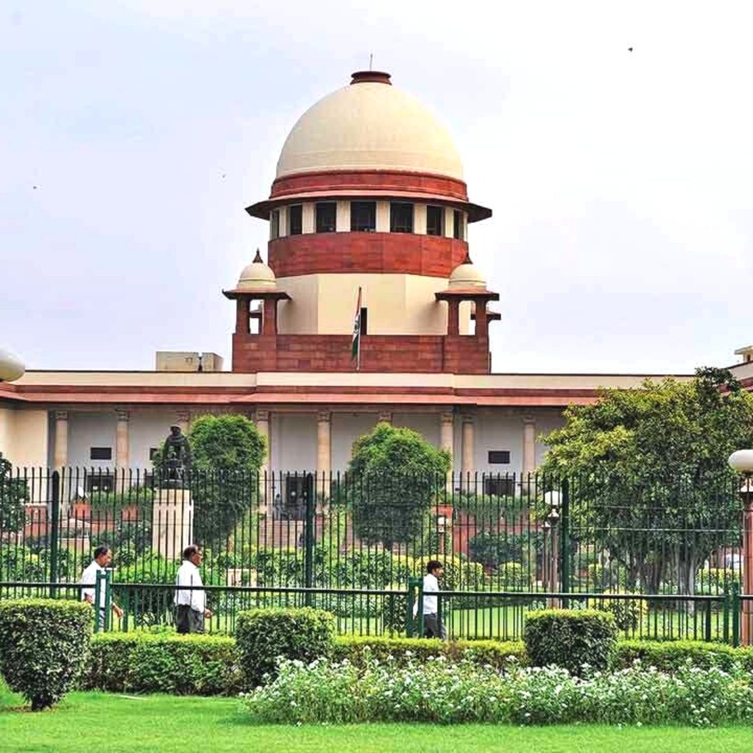 SC Asks Centre, States To Begin Process Of Issuing Voter ID, Ration & Aadhaar Cards To Sex Workers