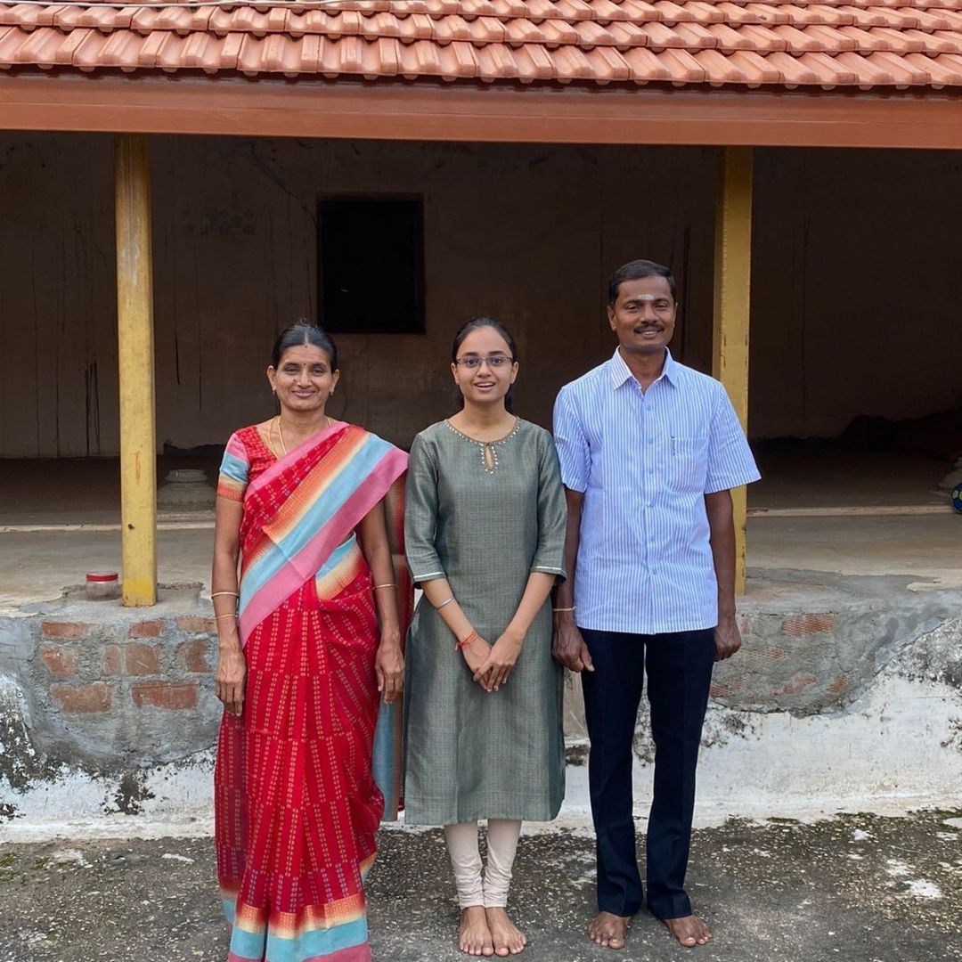 TN: Farmers Daughter Secures Scholarship Worth Rs 3 Crore From University Of Chicago In US