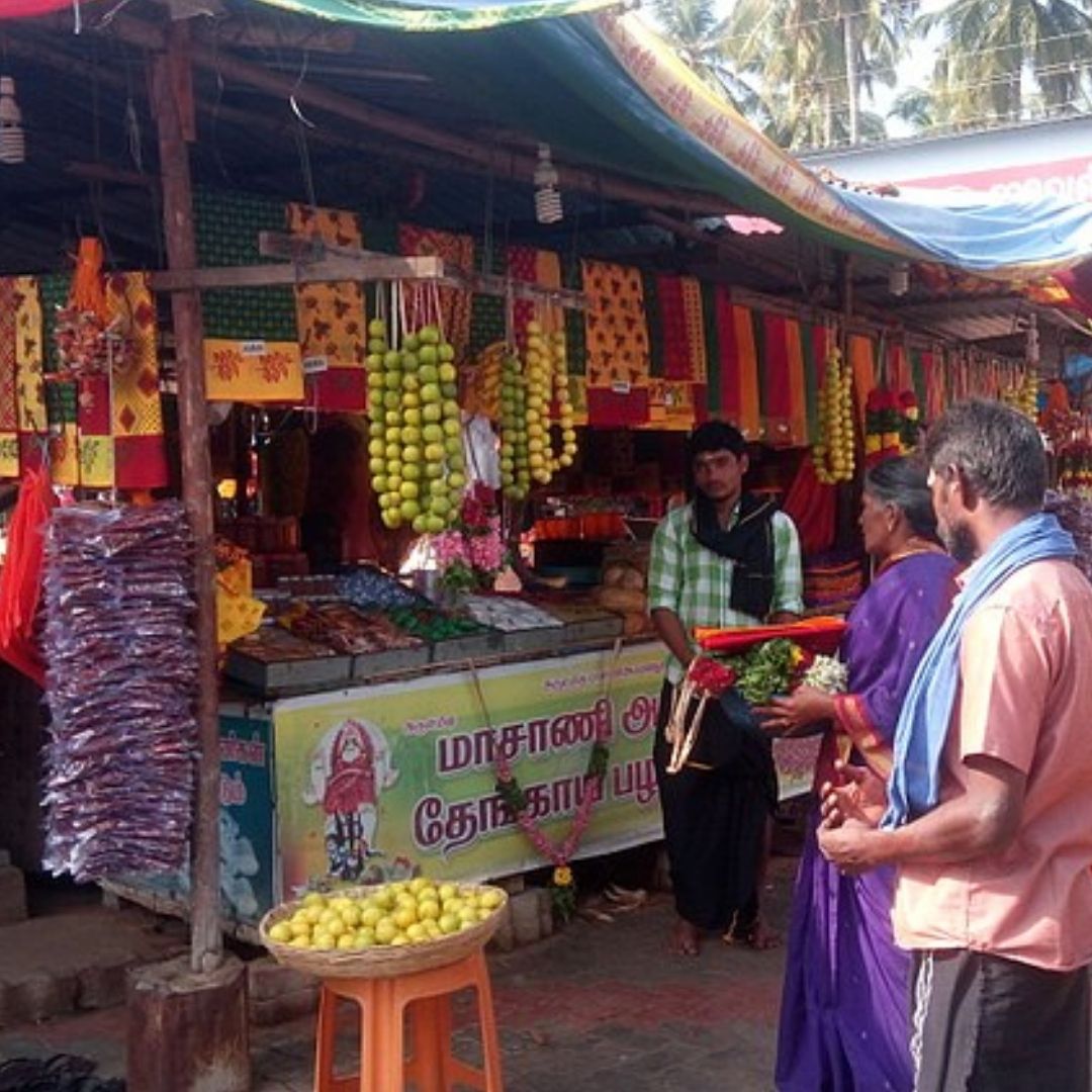 Bengalurus Street Vendors Federation Oppose Rule Against Non-Hindu Stalls At Temple Fair