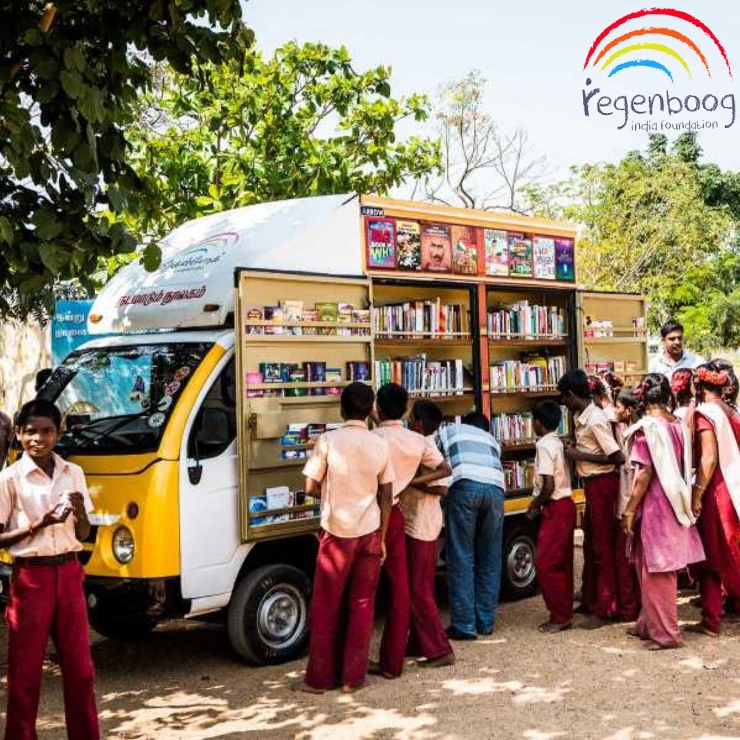 Easy Knowledge! This Mobile Library Is Helping Students From Remote Villages, Economically Weaker Sections In Tiruvannamalai