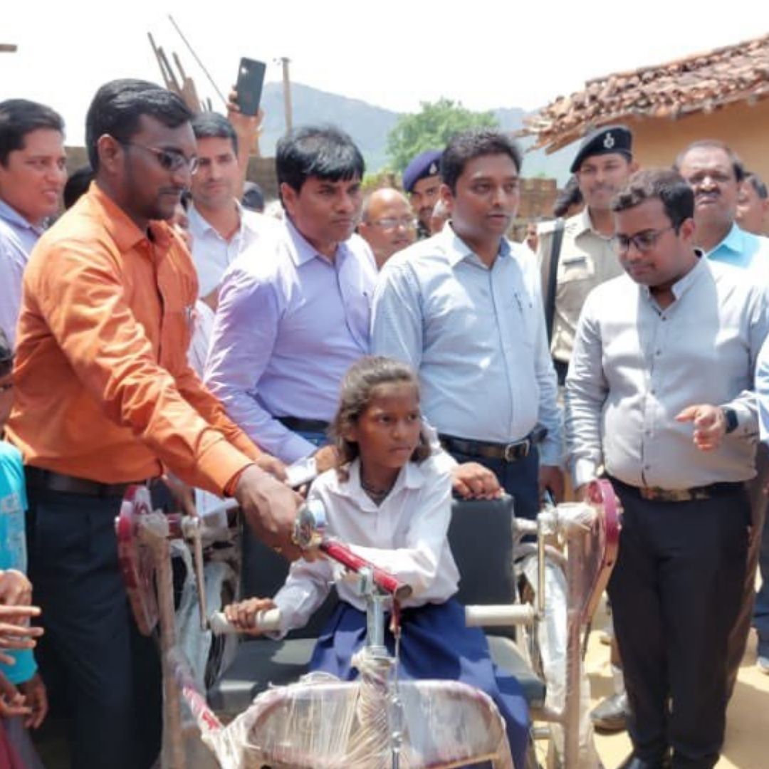 Bihar School Girl Gets A Tricycle After Her Video Of Hopping To School On  One Leg Goes Viral