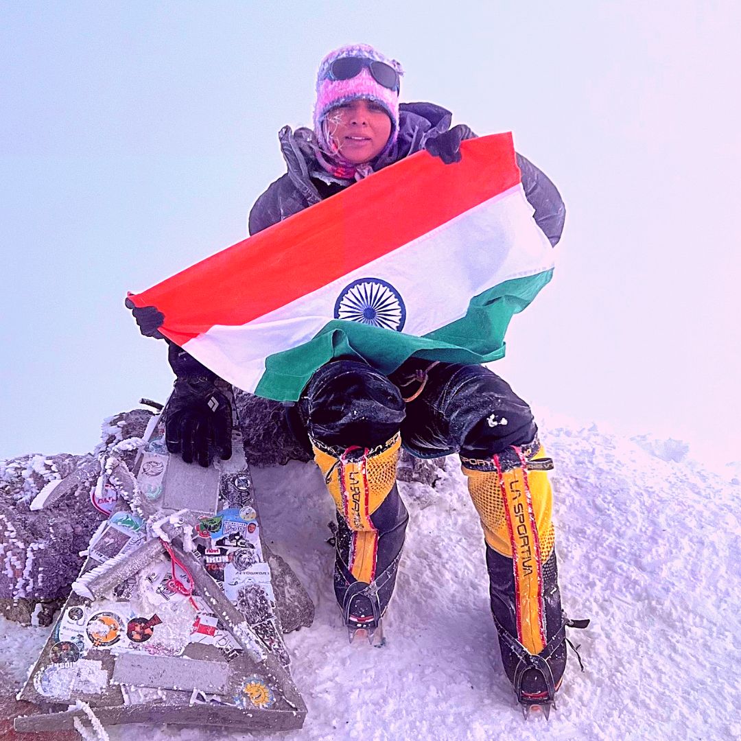 Indian Mountaineer Bhawna Dehariya Unfurls Tricolour On Europes Highest Peak On I-Day