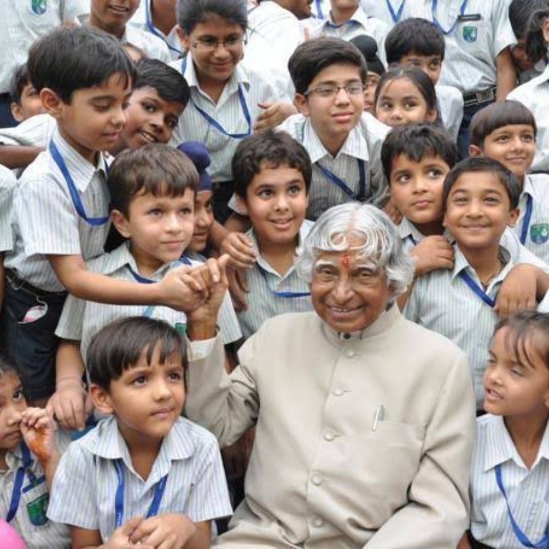 World Students Day: Heres How Visionary APJ Abdul Kalam Inspired Many Through Lifetime Contributions