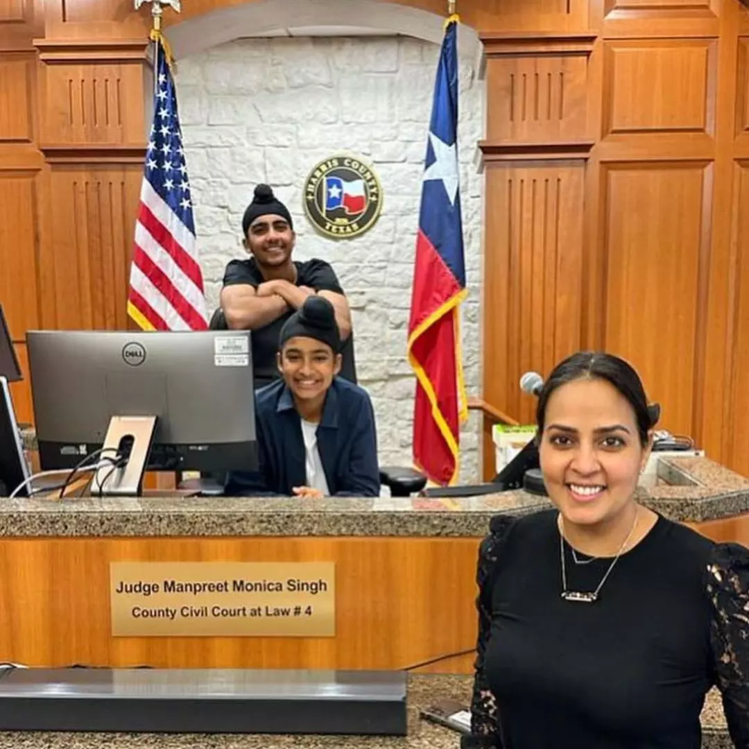 In A Historic Feat, Indian-Origin Manpreet Monica Singh Becomes First Female Sikh Judge In US