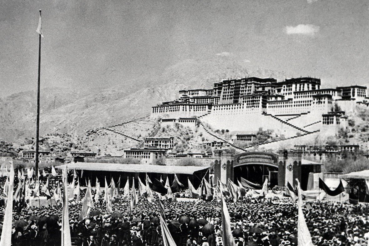What Is The Conflict Between Tibet & China? Know About It